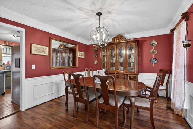 484 Hunters Ridge Road, Versailles, KY 40383