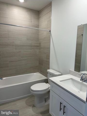 2204 PRINCE HALL DR, Pennington, NJ 08534