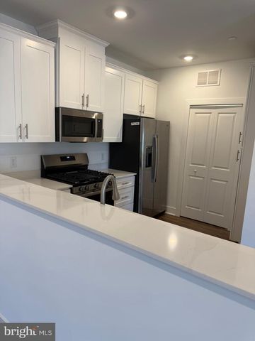 2204 PRINCE HALL DR, Pennington, NJ 08534
