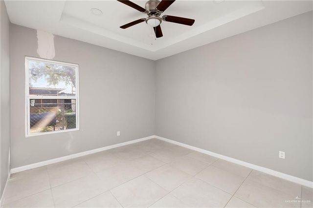 534 E Acacia Avenue, Alamo, TX 78516