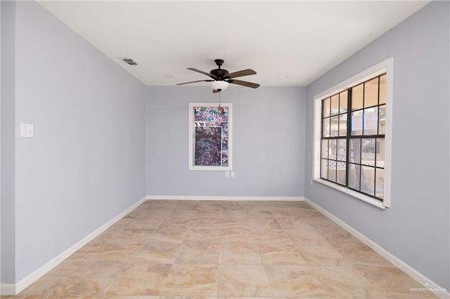 534 E Acacia Avenue, Alamo, TX 78516