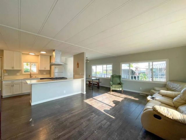 200 N El Camino Real # 345, Oceanside, CA 92058