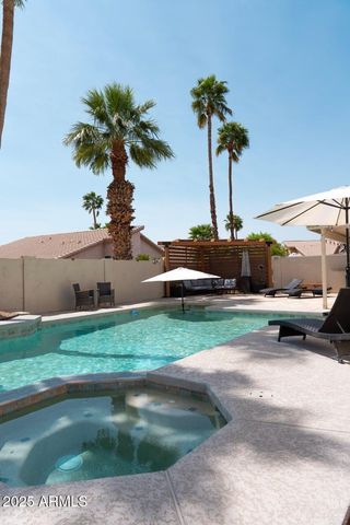 2701 E Bighorn Avenue, Phoenix, AZ 85048