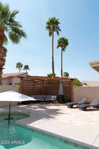 2701 E Bighorn Avenue, Phoenix, AZ 85048
