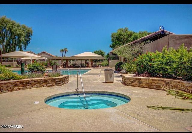2701 E Bighorn Avenue, Phoenix, AZ 85048