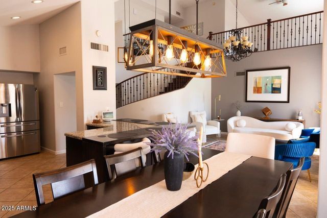 2701 E Bighorn Avenue, Phoenix, AZ 85048