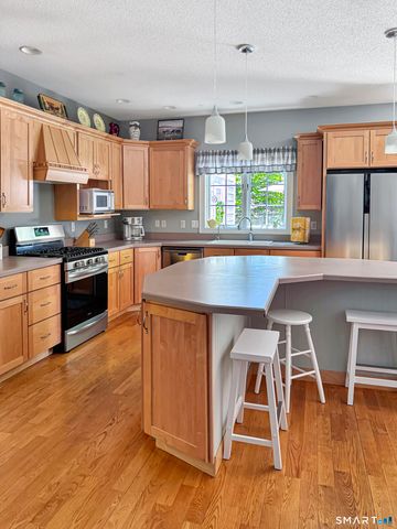 302 Jagger Lane, Hebron, CT 06248
