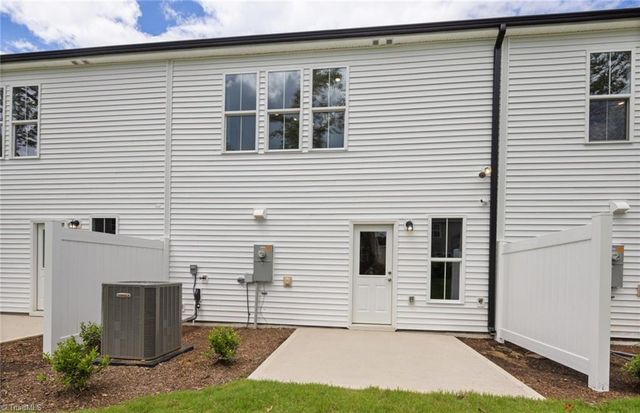 1608 Eckert Lane, Whitsett, NC 27377