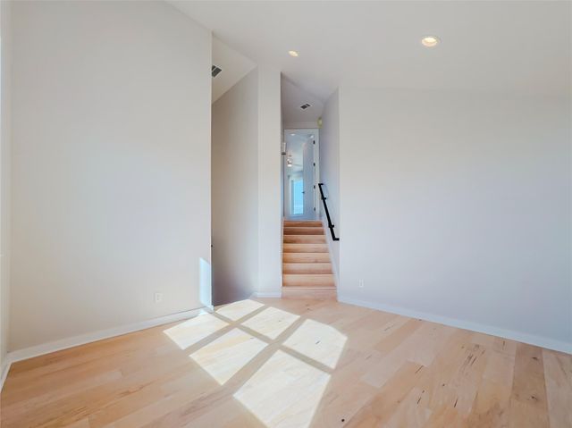 25808 Case LN 20, Spicewood, TX 78669