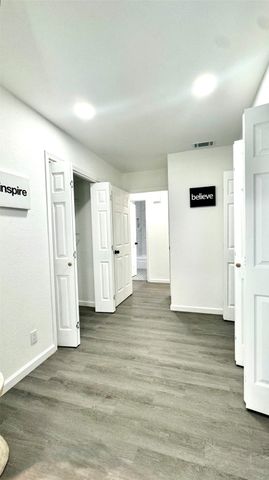 809 milky Way, Garland, TX 75040