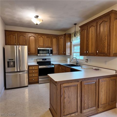 101 Lexington Drive, St Clairsville, OH 43950