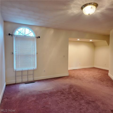 101 Lexington Drive, St Clairsville, OH 43950