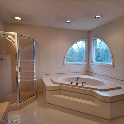 101 Lexington Drive, St Clairsville, OH 43950