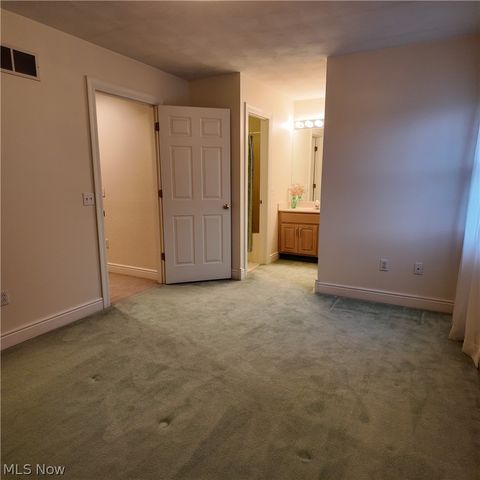 101 Lexington Drive, St Clairsville, OH 43950