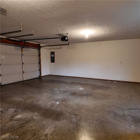 101 Lexington Drive, St Clairsville, OH 43950