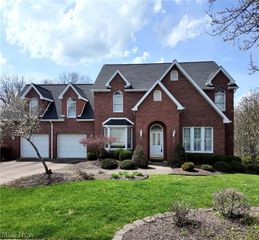 101 Lexington Drive, St Clairsville, OH 43950