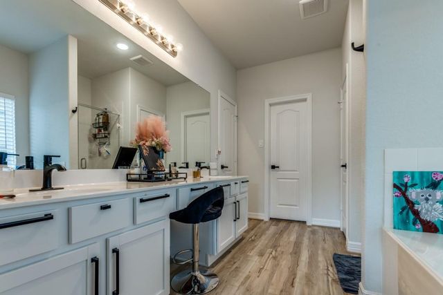 8327 Calico Pennant Way, Fulshear, TX 77441
