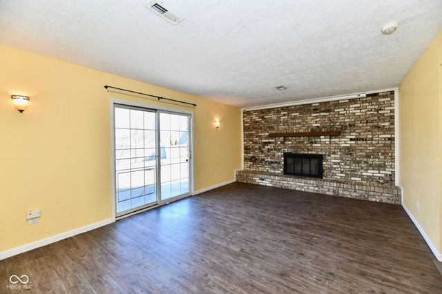 4945 Royal Orbit Court, Indianapolis, IN 46237