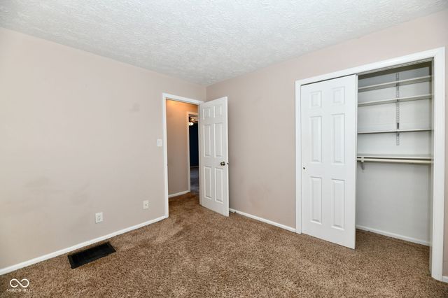 4945 Royal Orbit Court, Indianapolis, IN 46237