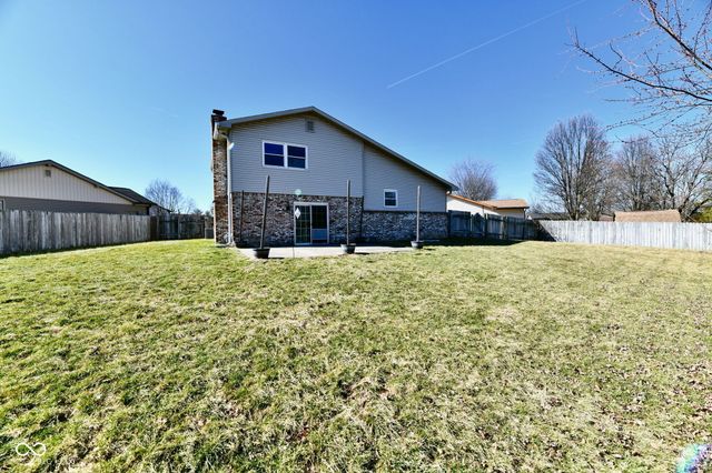 4945 Royal Orbit Court, Indianapolis, IN 46237