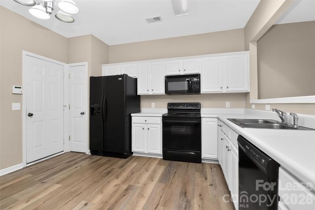 12304 Dunford Street, Charlotte, NC 28277