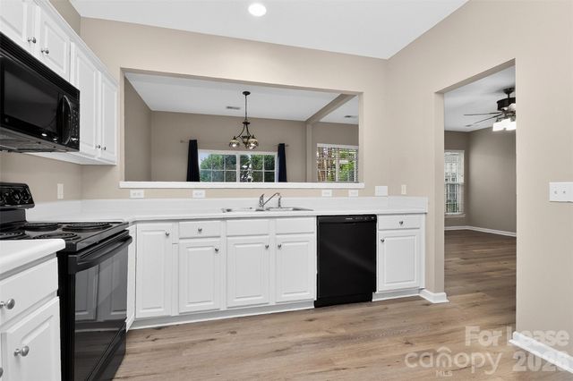 12304 Dunford Street, Charlotte, NC 28277