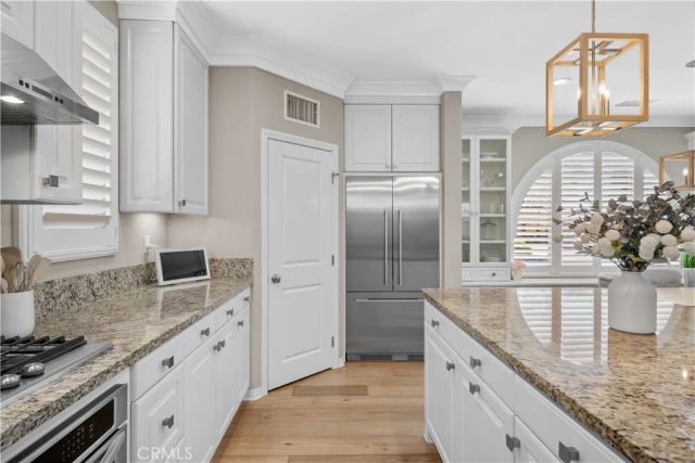 81 Cactus Flower, Irvine, CA 92620