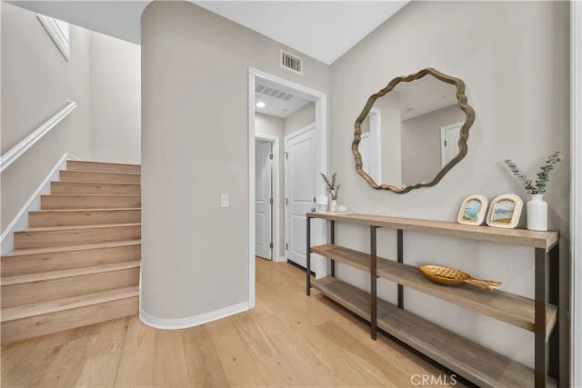 81 Cactus Flower, Irvine, CA 92620