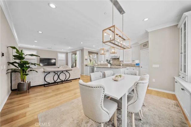 81 Cactus Flower, Irvine, CA 92620