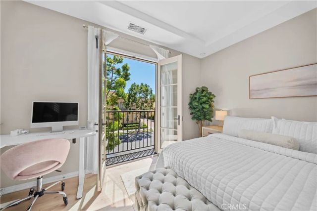 81 Cactus Flower, Irvine, CA 92620