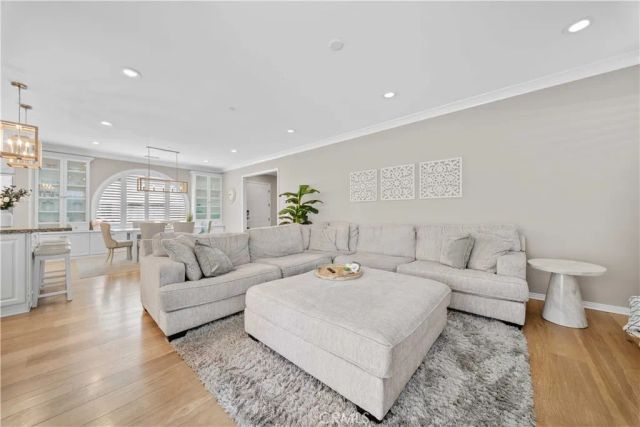 81 Cactus Flower, Irvine, CA 92620