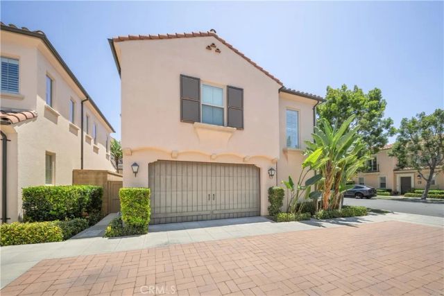 81 Cactus Flower, Irvine, CA 92620