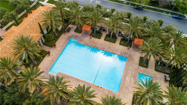 81 Cactus Flower, Irvine, CA 92620