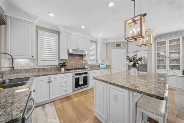 81 Cactus Flower, Irvine, CA 92620
