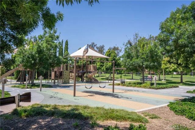 81 Cactus Flower, Irvine, CA 92620
