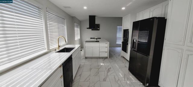 1900 Yellowstone Ct, Antioch, CA 94509