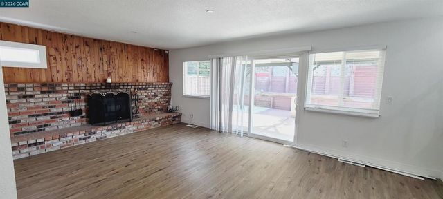 1900 Yellowstone Ct, Antioch, CA 94509