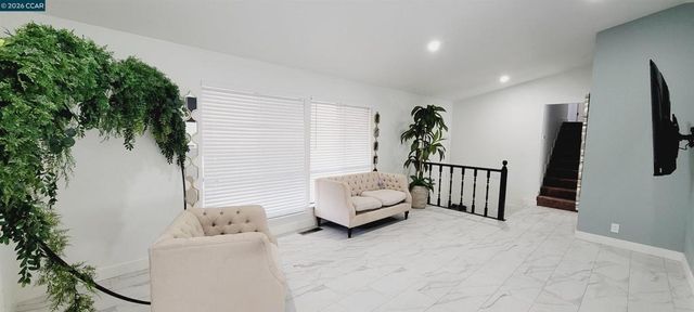 1900 Yellowstone Ct, Antioch, CA 94509