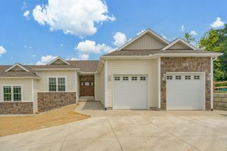 205 Ridgeview Drive, Battle Creek City, MI 49015