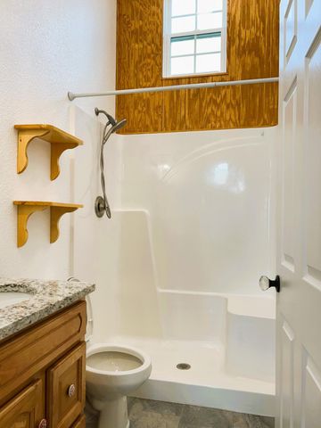 5055 New Highway 68, Madisonville, TN 37354