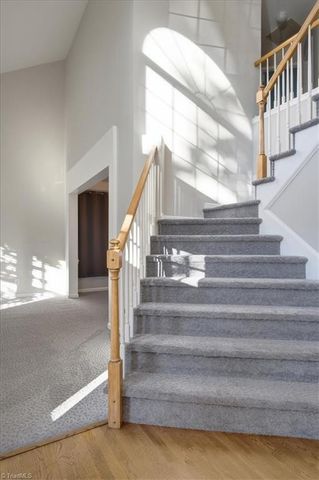 6 Rosebank Court, Greensboro, NC 27407