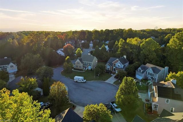 6 Rosebank Court, Greensboro, NC 27407