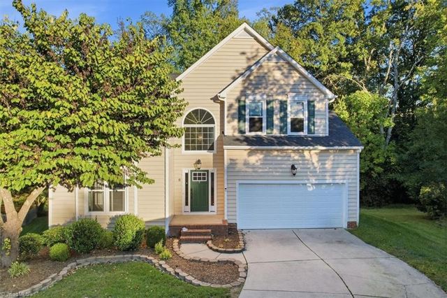 6 Rosebank Court, Greensboro, NC 27407