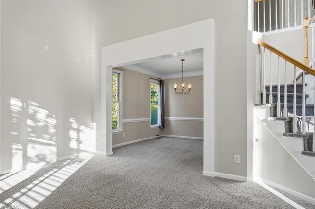 6 Rosebank Court, Greensboro, NC 27407