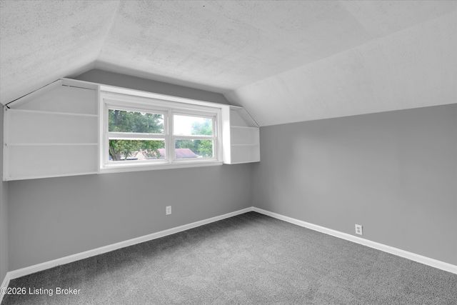 3115 Doreen Way, Louisville, KY 40220