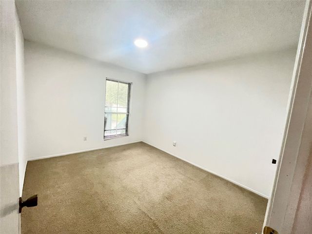 1516 Bay Area Boulevard A8, Houston, TX 77058