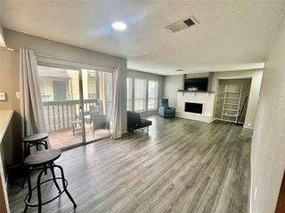 1516 Bay Area Boulevard A8, Houston, TX 77058