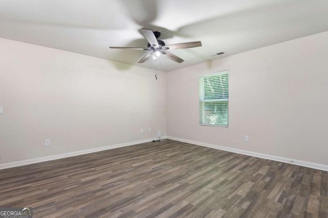 332 Village Creek Drive, Chatsworth, GA 30705
