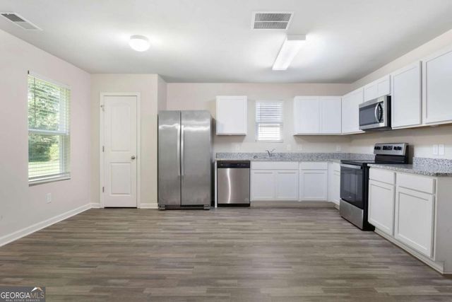 332 Village Creek Drive, Chatsworth, GA 30705