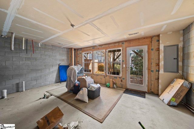 123 Sylvan Oak Way, Simpsonville, SC 29681